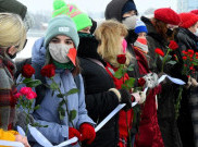 Dukungan 'Cinta' untuk Alexei Navalny di Hari Valentine 