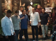 Bertemu Jokowi di Warung Angkringan, Prabowo Sebut Tak Ada Unsur Politik 