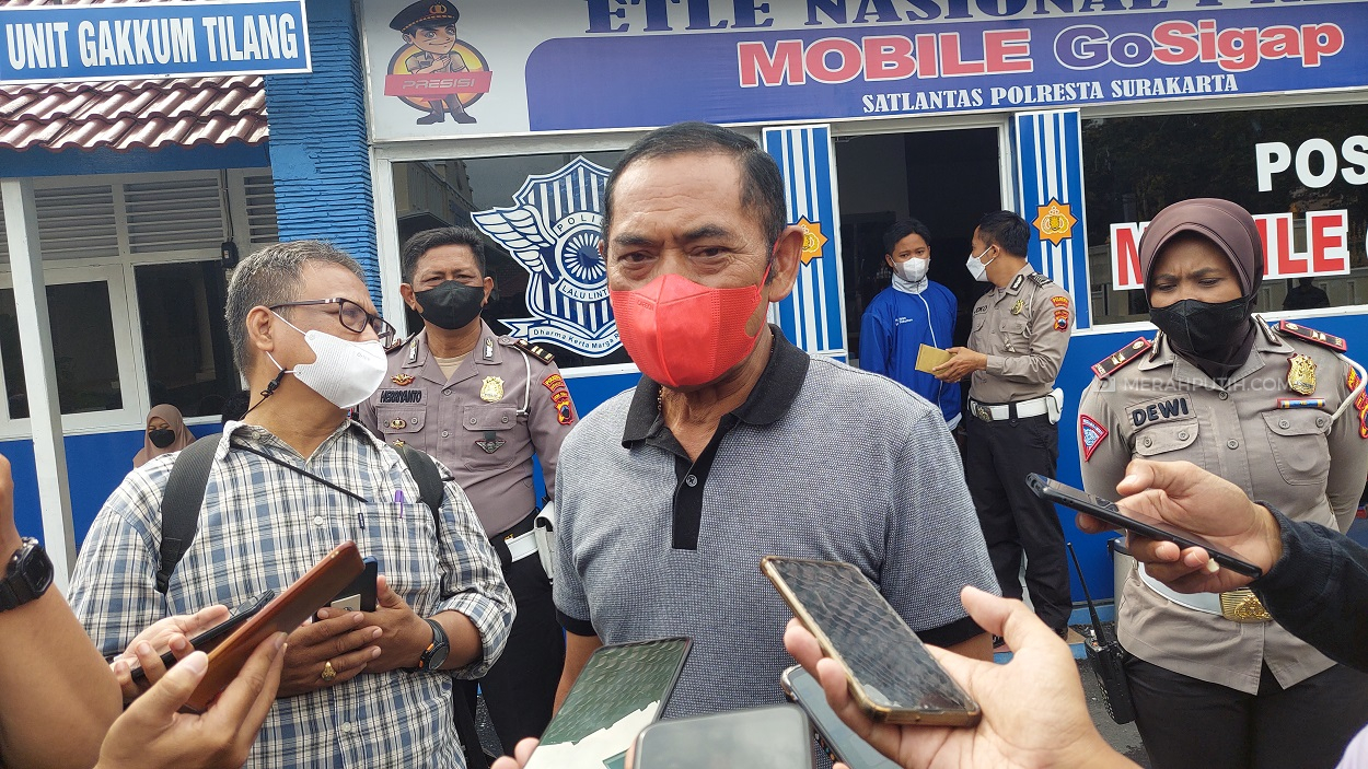FX Rudy Buka Suara Terkait Pernyataan Megawati soal Antrean Minyak Goreng