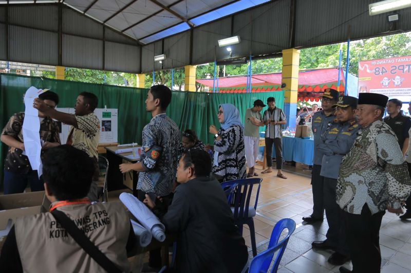 Hanya di Indonesia, Ada Orang Meninggal Bisa 'Memilih' di TPS
