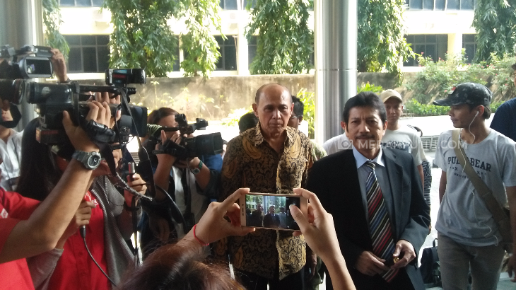 Kivlan Zen saat mendatangi Mabes Polri terkait kasus makar