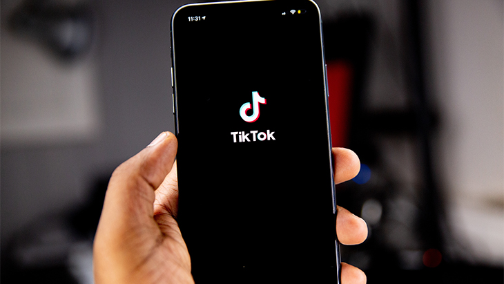 Lagi, Tren Benadryl Challenge di TikTok Menelan Korban