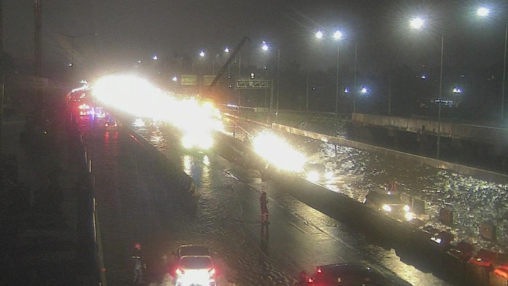 Tol BSD Ditutup Sementara akibat Banjir