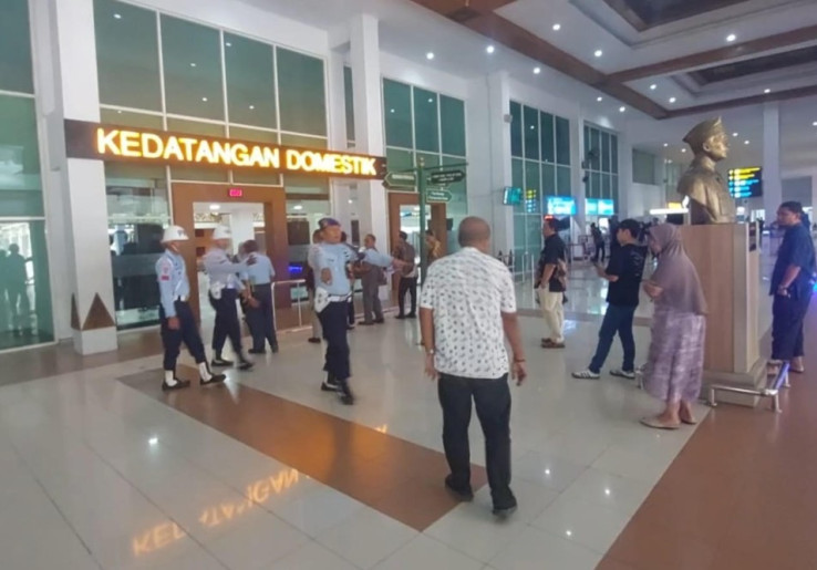 Gunung Anak Krakatau Erupsi, Penerbangan Solo-Jakarta di Bandara Adi Soemarmo Dibatalkan