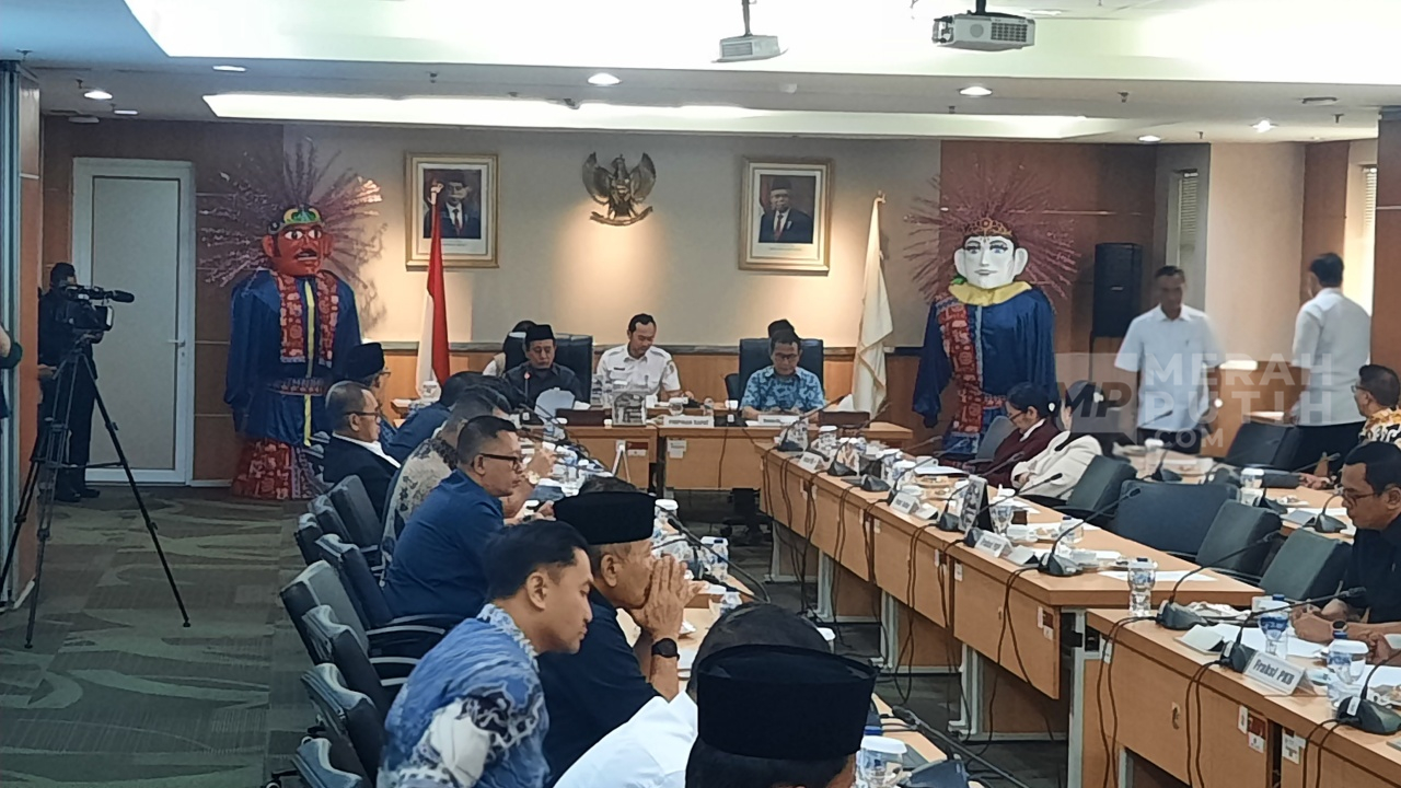 DPRD DKI Bahas Nama Pj Gubernur Pengganti Heru Budi