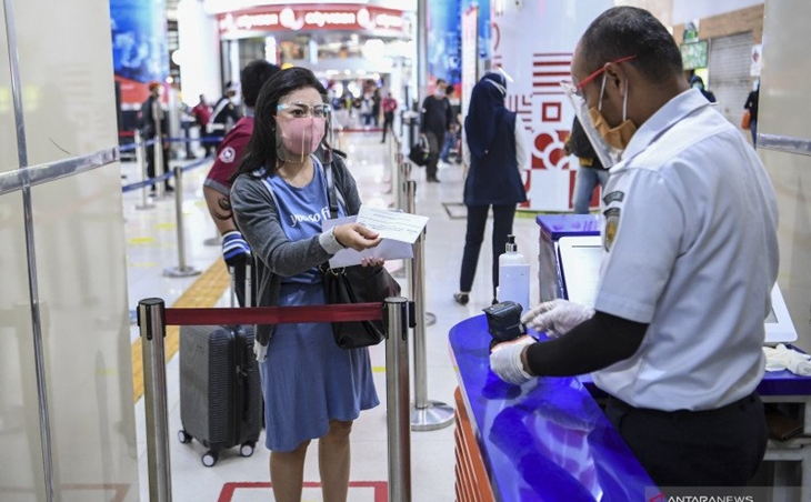 Daop Surabaya Buka Pemesanan Tiket KA Libur Natal dan Tahun Baru