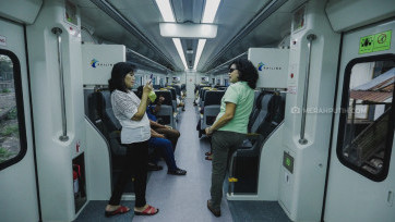 Euforia Kereta Bandara Soekarno-Hatta
