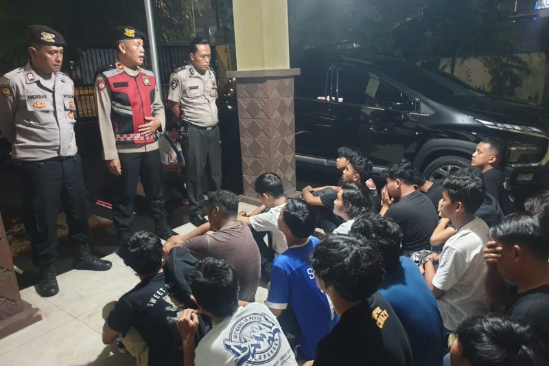Alasan Kenapa Remaja Rentan Alami Adiksi