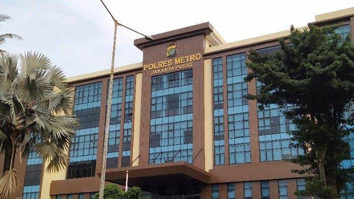 Pertahanan Diri Usai 2 Kali Diserang, Alasan Oknum Pengacara Pemakai Narkoba Bawa Pistol Kemana-mana
