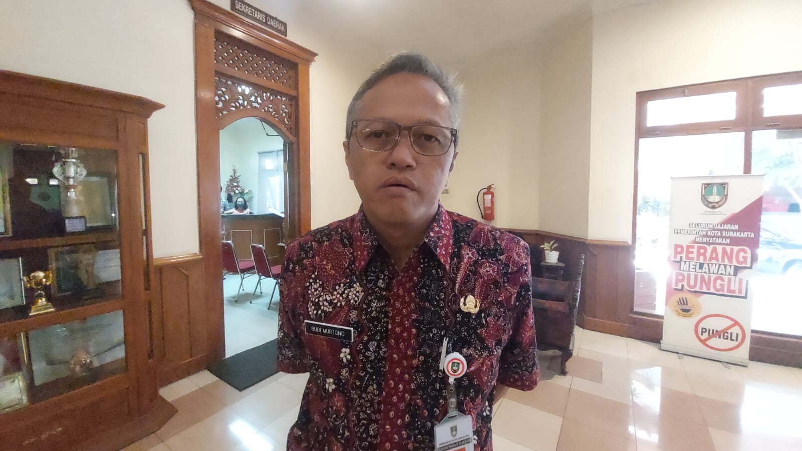 Gibran Akan Uji Coba Program Makan Bergizi Gratis di Solo, Pemkot Ajukan 7 Sekolah