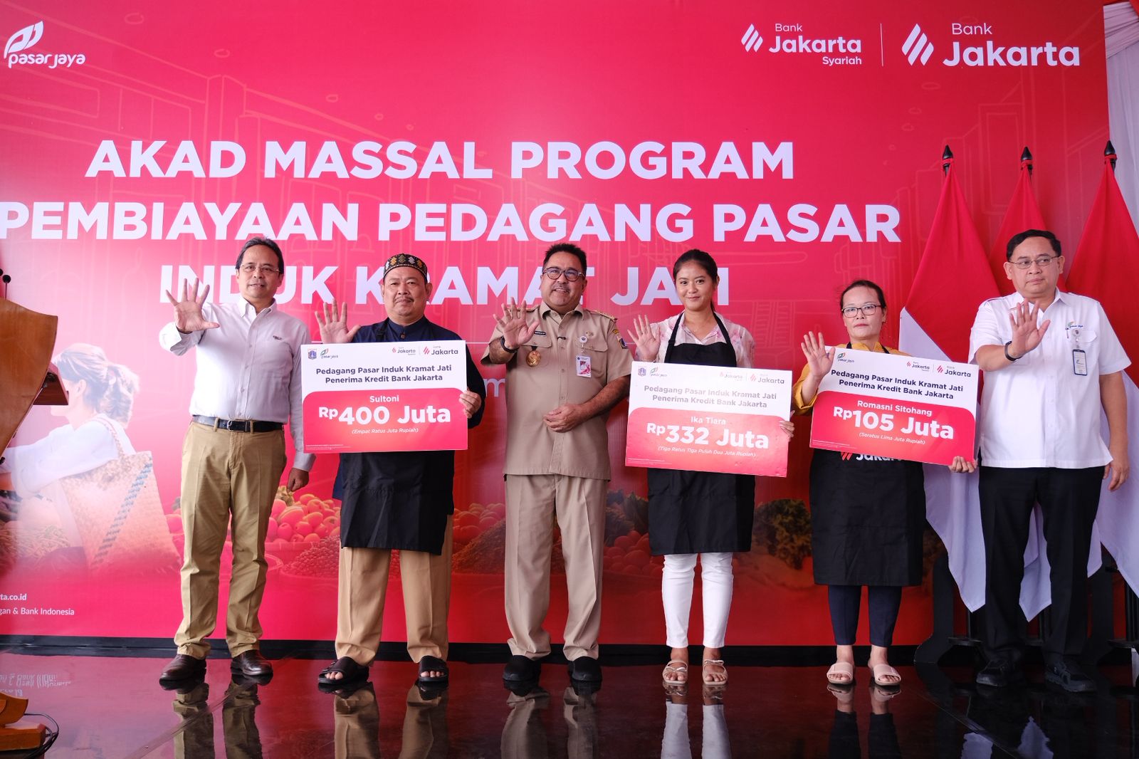 Bank Jakarta Salurkan Pembiayaan hingga Rp 500 Juta untuk 100 Pedagang Pasar Kramat Jati