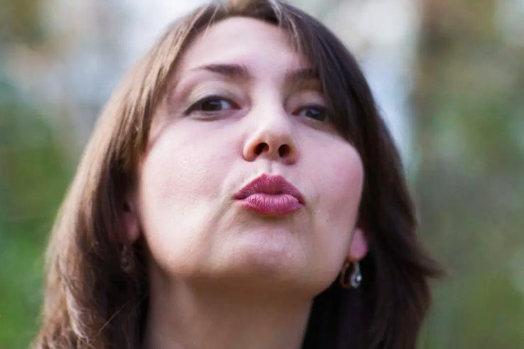 Cara Alternatif Ampuh Menghilangkan 'Double Chin'