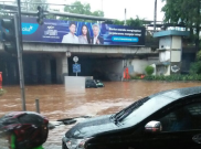 'Hujan Awet' Buat Jakarta Layaknya Kolam Berenang