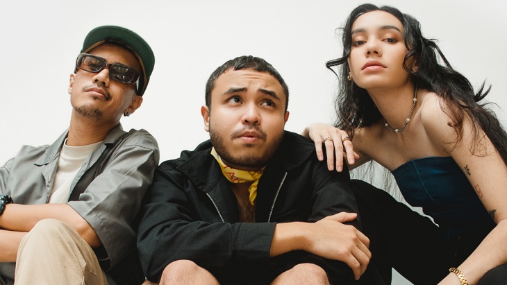 Kenny Gabriel Ajak Kara Chenoa dan Jelita di Single 'Grapevine'