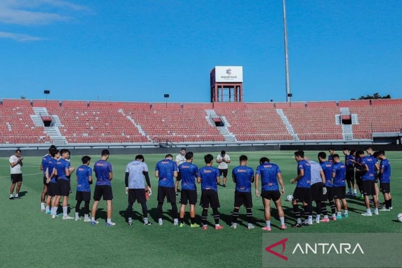 Persita Tangerang Akui Lini Depan Persib Bandung Kuat