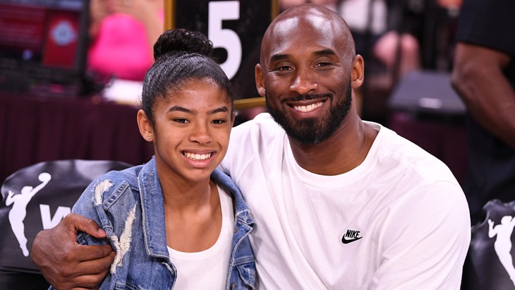 Gianna Bryant dan Kobe Bryant meninggal dalam kecelakaan helikopter (Foto si.com)