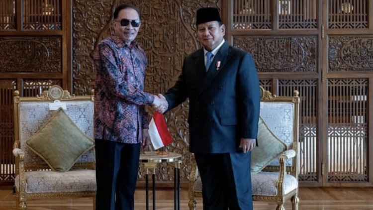 Prabowo Temui Anwar Ibrahim, Ingin Perkuat Hubungan Diplomatik dengan Malaysia