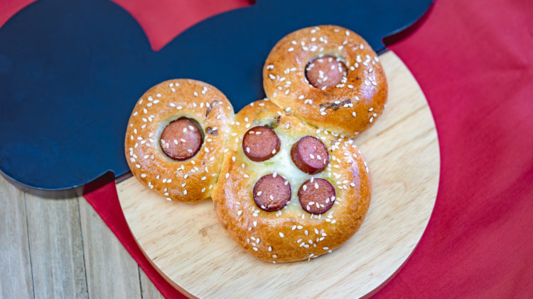 Mickey Chinese Hot Dog Bun