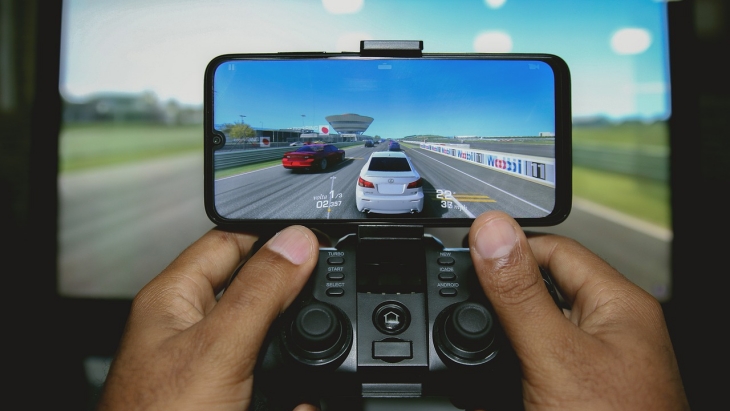 Sony Patenkan Smartphone Sebagai Controller PlayStation