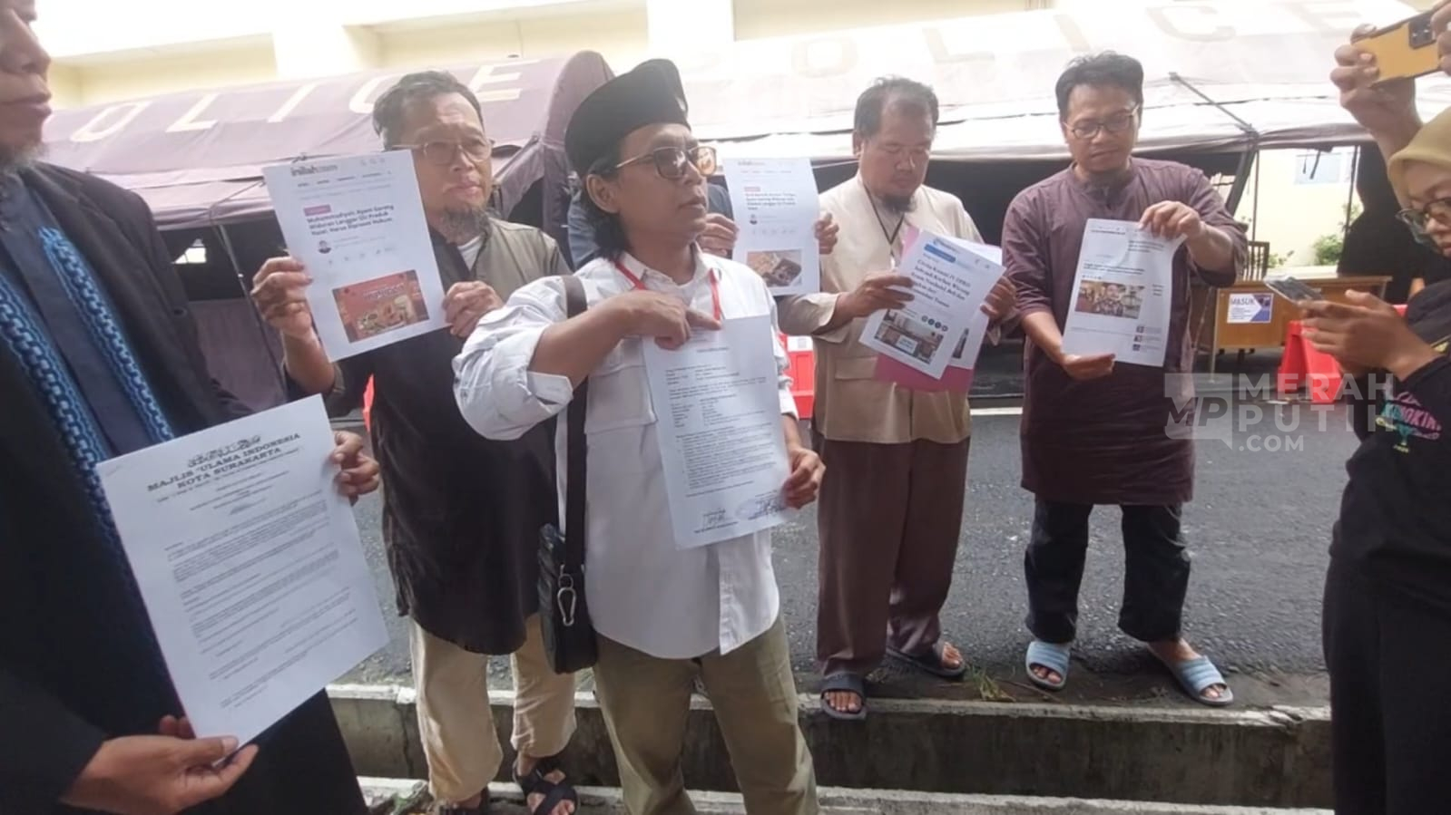 Geger Ayam Goreng Widuran Nonhalal, Warga Mengadu, tapi Polresta Tegaskan itu Ranah Pemkot