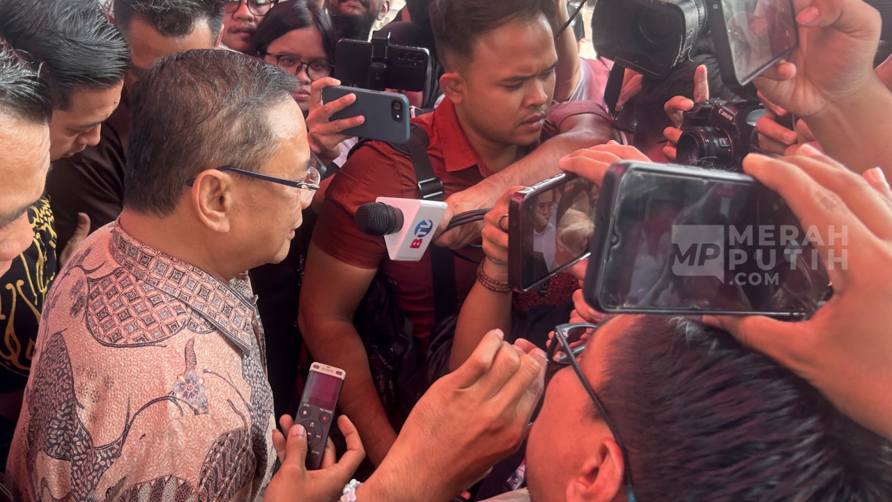 Bupati Pati Sudewo Irit Bicara Usai Diperiksa KPK 5 Jam terkait Kasus Korupsi Proyek DJKA 