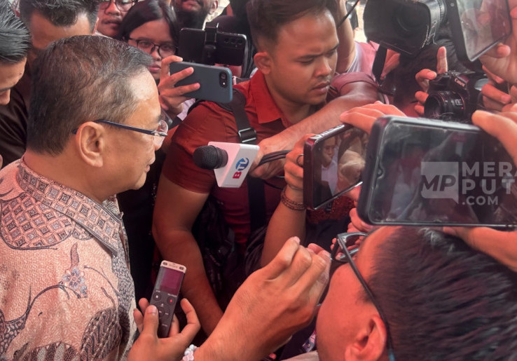 Bupati Pati Sudewo Irit Bicara Usai Diperiksa KPK 5 Jam terkait Kasus Korupsi Proyek DJKA 