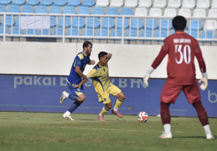 Hasil Super League 2025/2026: Comeback, Persib Kalahkan Arema FC di Kanjuruhan dengan 10 Pemain