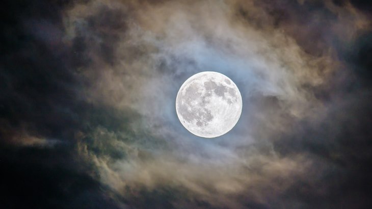 Bulan Sempat Menghilang 900 Tahun lalu