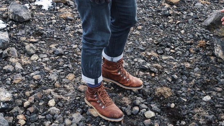 Merawat Sepatu Boots Kulit Tidak Perlu Dicuci