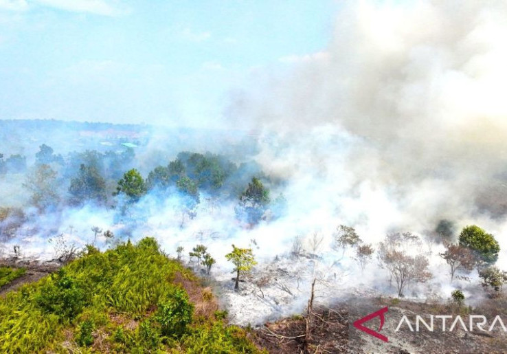 2 Jam Operasi Modifikasi Cuaca di Kalteng Gagal, 800 Kg Garam Tak Mampu Turunkan Hujan
