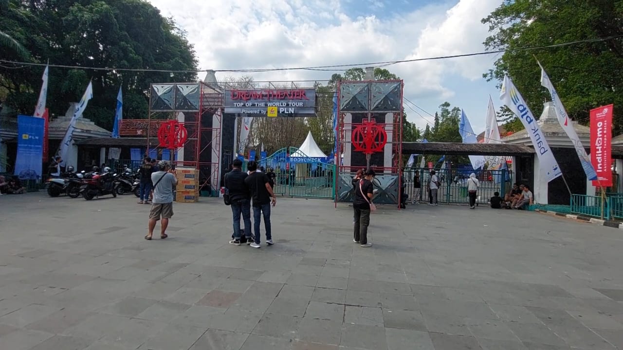 824 Personel Dikerahkan untuk Pengamanan Konser Dream Theater di Solo