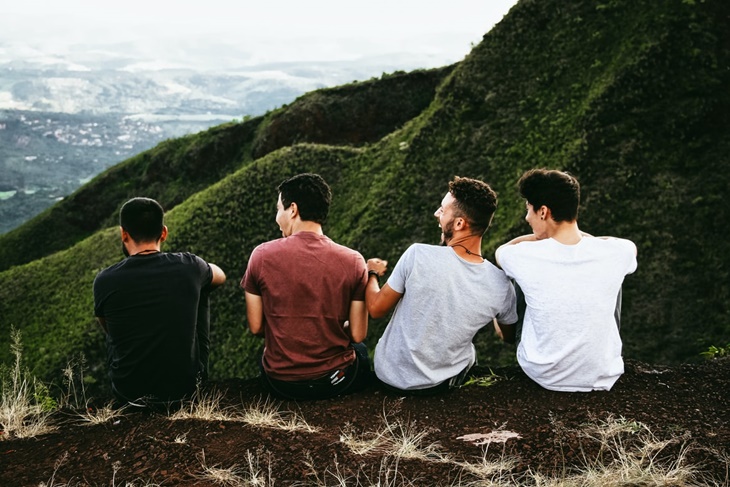 Introvert Merapat, Begini Cara Memulai Pertemanan Baru