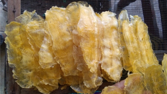 Renyah Gurih Kerupuk Tette Khas Madura, Cocok Jadi Pelengkap Menu Makan 