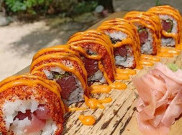 Enggak Cuma Brownies, Kamu Bisa Berburu Sushi di Bandung
