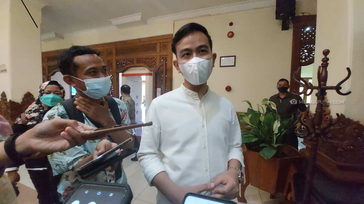 Gibran bakal Ikut Demo Mahasiswa Tolak Jokowi 3 Periode
