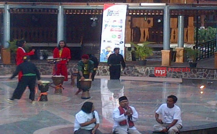 Suasana di Setu Babakan