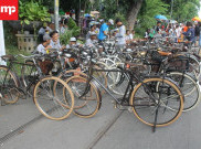 Ribuan Penggemar Sepeda Kuno Geruduk Solo, Ada Apa Ya?