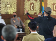 Warga Bandung Sampaikan Penolakan Perpanjangan PPKM Darurat