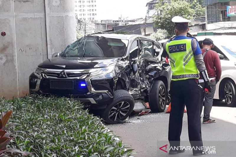 Tabrak Mobil Petinggi Polri, Pengemudi TransJakarta Jadi Tersangka