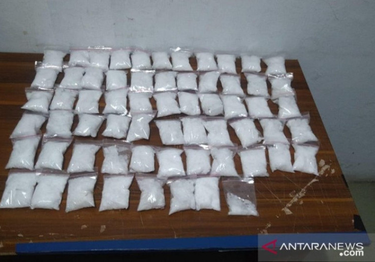 Oknum Polisi di Riau Diciduk Gegara Simpan Sabu 6,5 Kilogram
