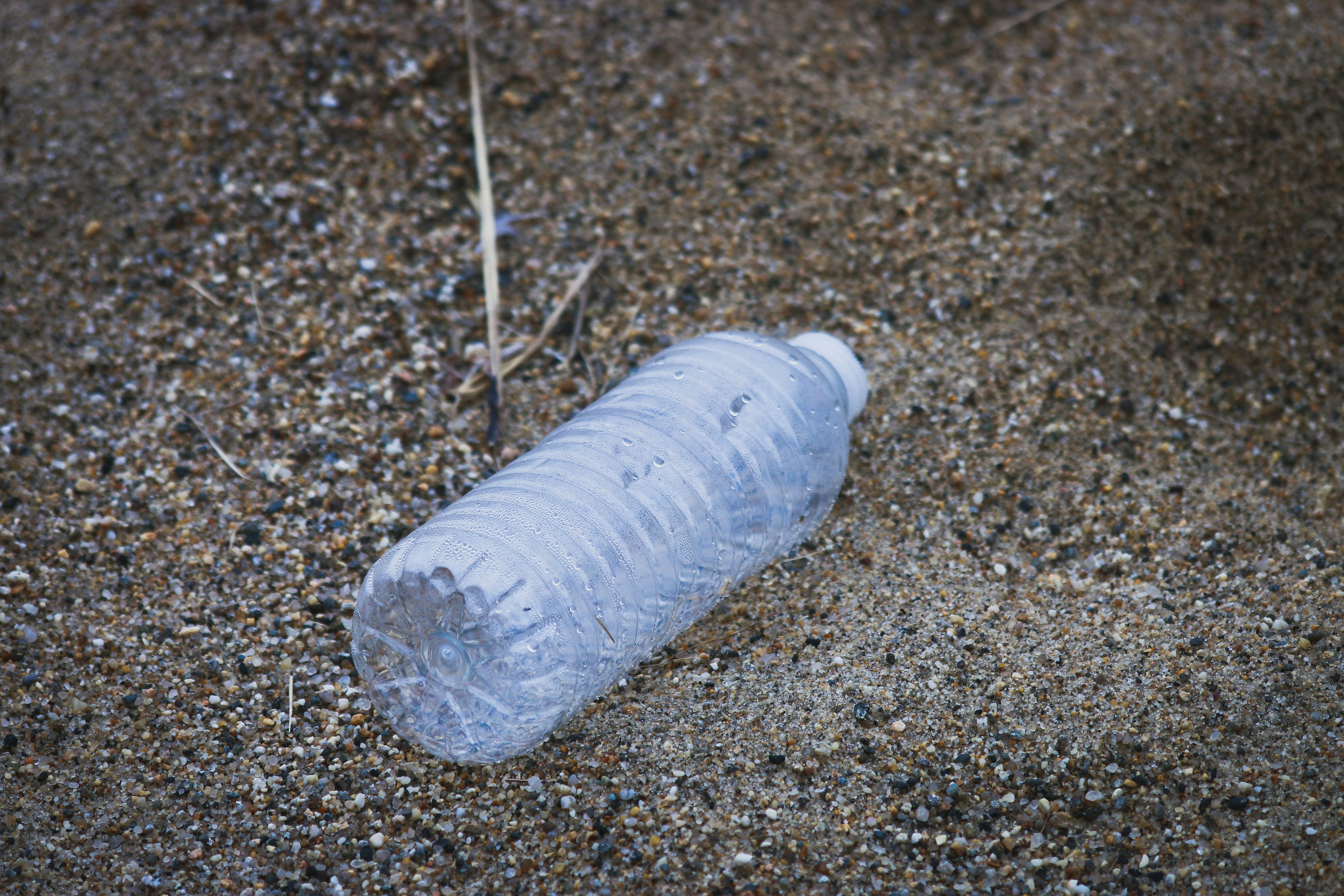 Korea Siap Produksi Botol Minum Plastik Lebih Tipis, Baik untuk Lingkungan