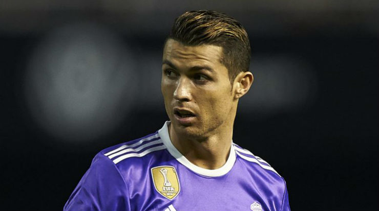 Cristiano Ronaldo Ajak Dunia Selamatkan Anak-anak Rohingya