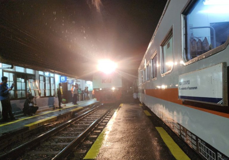 Total 6 Kereta Api Terpaksa Berhenti Darurat Akibat Gempa Pangandaran