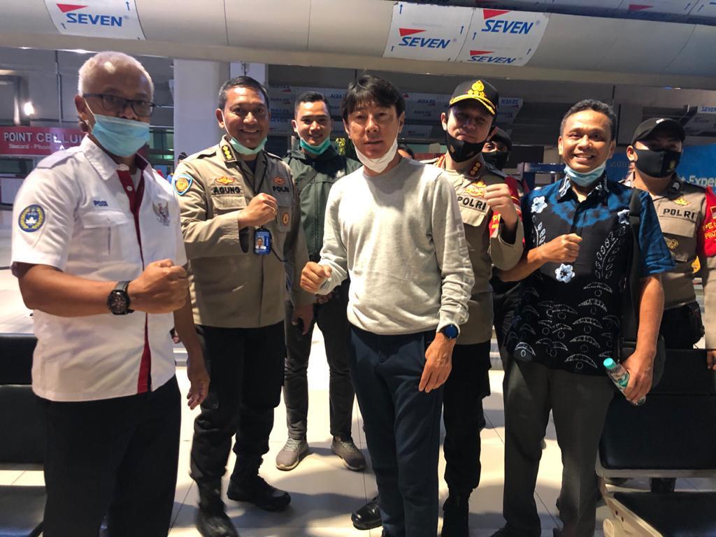 Kemenpora Jelaskan Alasan Shin Tae-yong tak Perlu Dikarantina 14 Hari