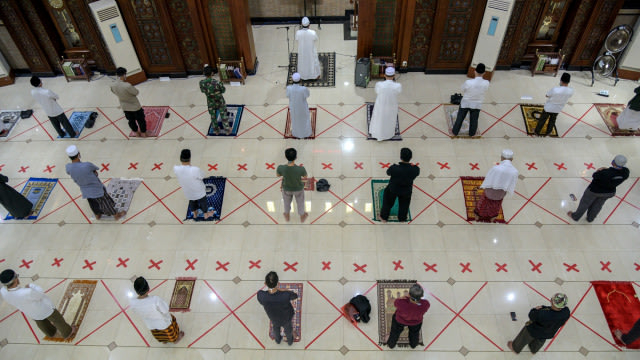 MUI Minta Umat Patuhi Larangan Salat Idul Adha Berjamaah di Masjid
