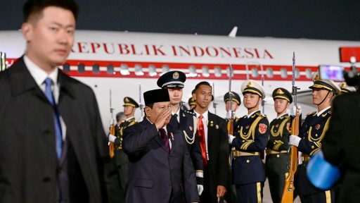 Sempat Ditunda, Presiden Prabowo Jadi Lawatan ke China Didampingi Seskab Teddy