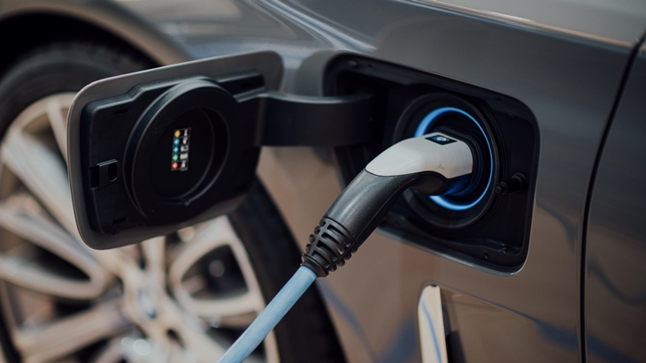Pas untuk Milennial, Rekomendasi Mobil Listrik 2022