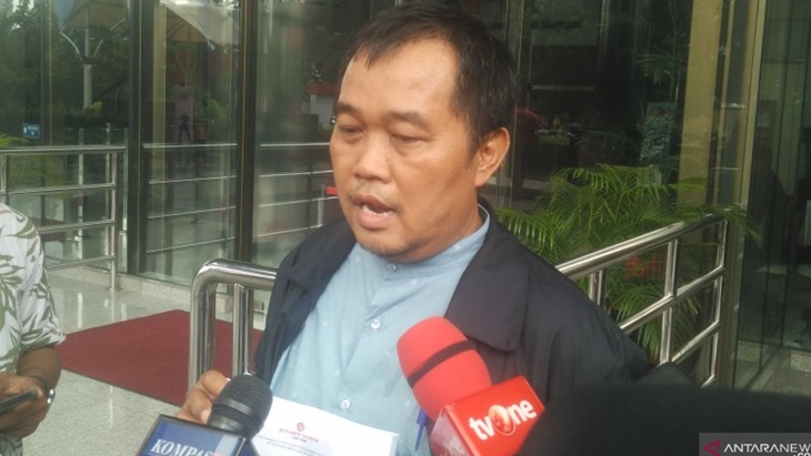 Koordinator MAKI Blak-blakan Soal Duit 100 Ribu Dollar Singapura Buntut Laporkan 'King Maker' Djoko Tjandra ke KPK