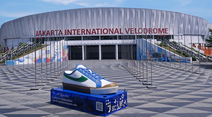 Instalasi Kolaborasi Sepatu Compass dengan BCA Hadir di Beberapa Titik Ibukota