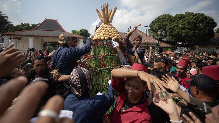 Makna Tradisi Grebeg Gunungan Idul Adha di Yogyakarta, Simbol Syukur dan Berkah